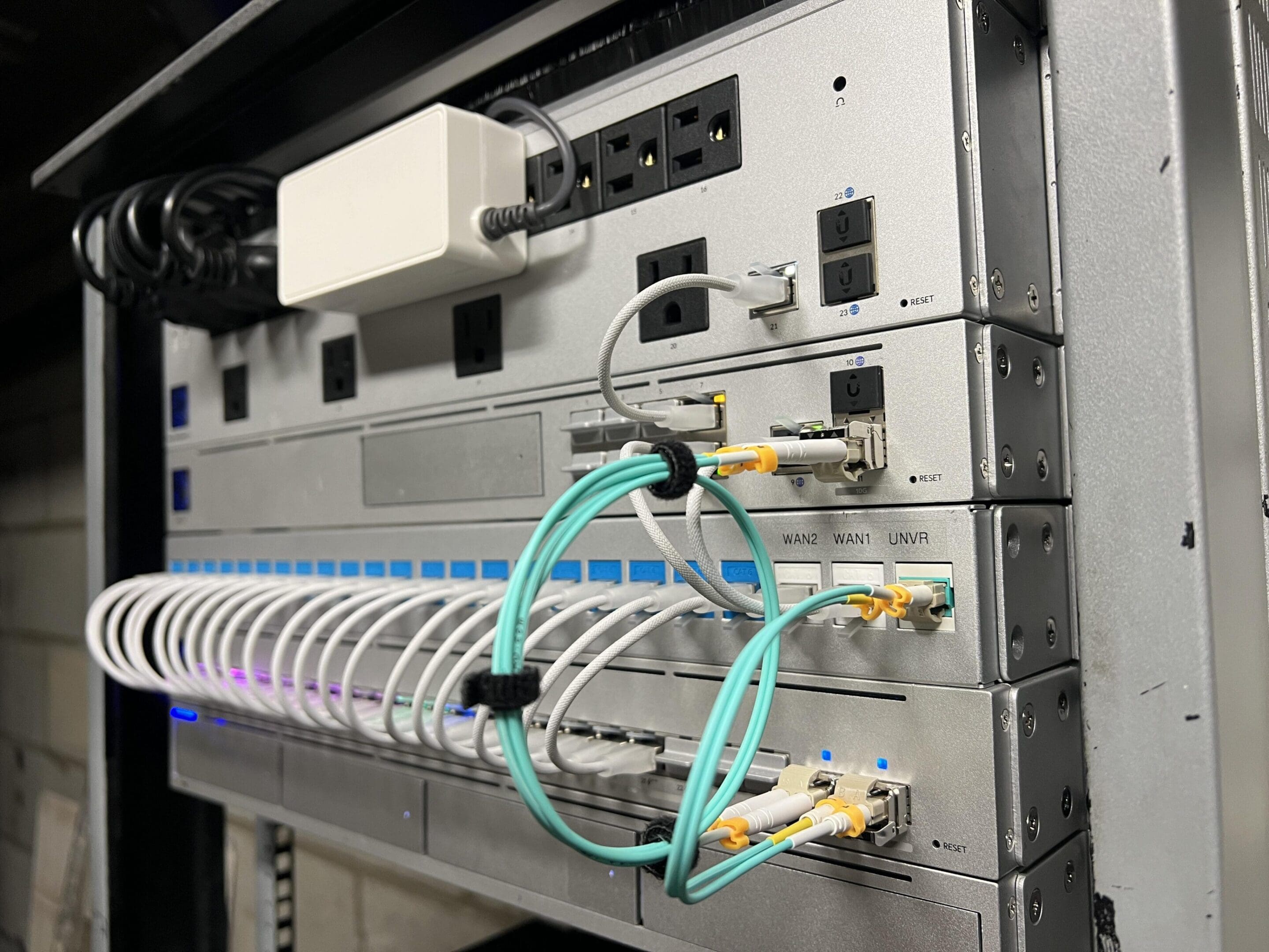 Unifi network hardware installation